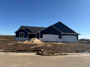 2624 S Willow Oak St, Wichita, KS 67230