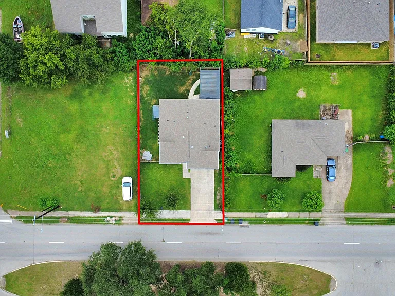 4228 Bellfort St — Photo 3
