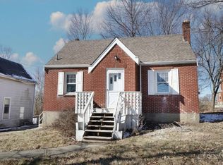 1021 Neeb Rd, Cincinnati, OH 45233