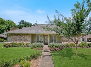 1119 Chippenham Dr, Baton Rouge, LA 70808