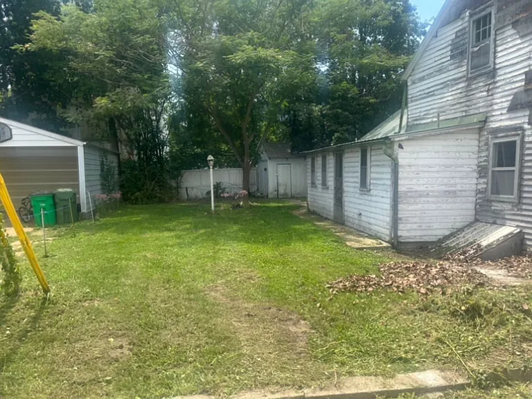 804 Market St — Photo 10