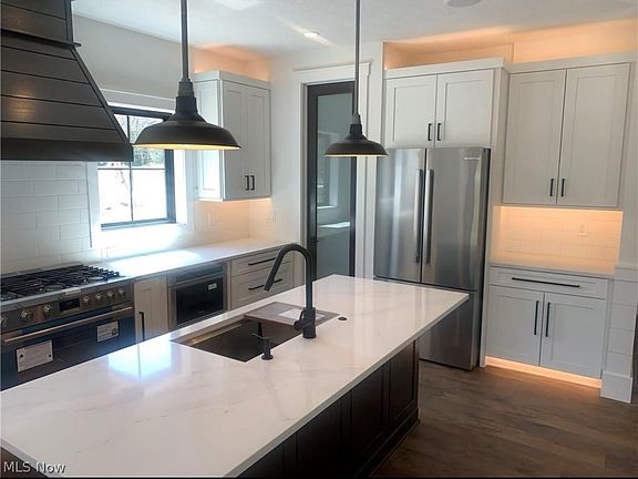 5th image of 4482 Rowan Way #16