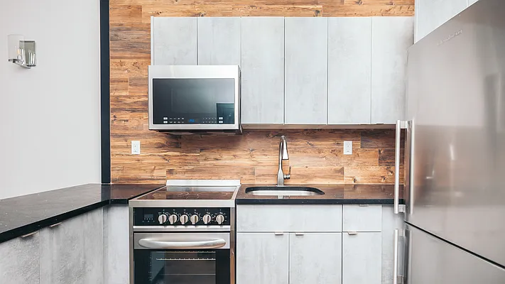 Rented by Nooklyn NYC LLC | media 53