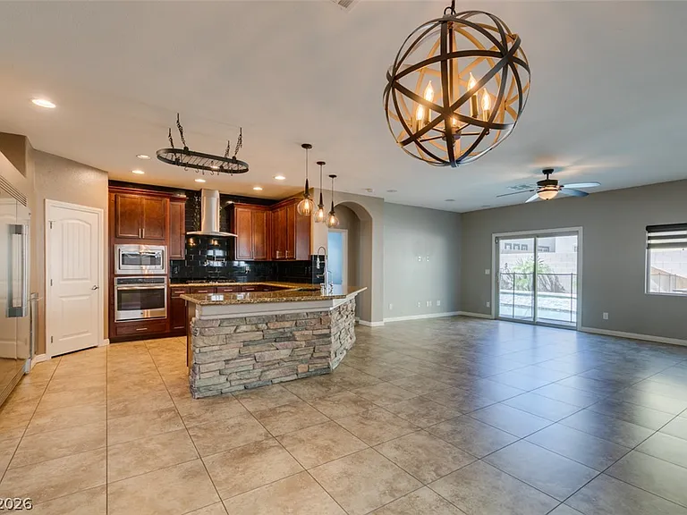 9114 Mastodon Ave — Photo 9