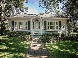 902 S College Ave, Tyler, TX 75701