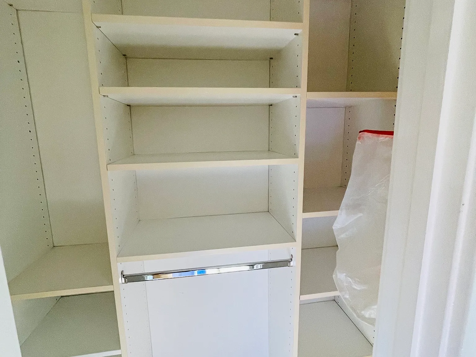 Studio, 350 sqft, $1,600 — Photo 4
