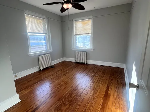 111 E Main St #A & B, Maple Shade, NJ 08052