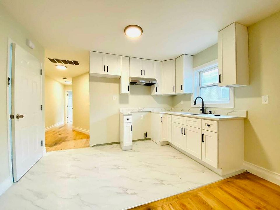1st image of 95-26 113th St #3A