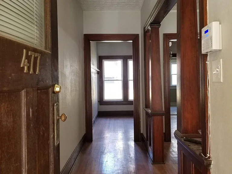 477 Wyoming St — Photo 2