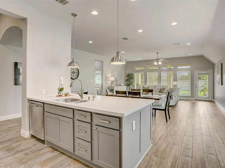 9811 Faulkner Trl — Photo 6
