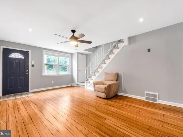 132 Blanchard Rd, Drexel Hill, PA 19026