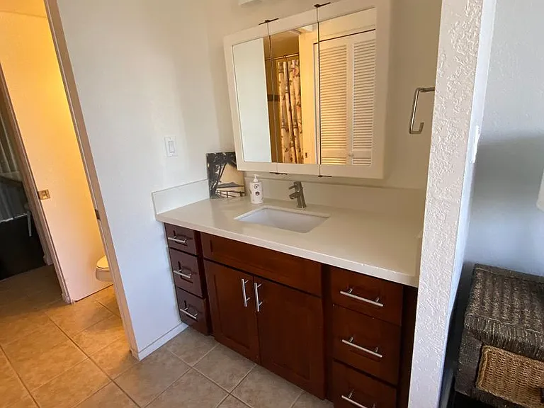 320 Liliuokalani Ave #1701 — Photo 16