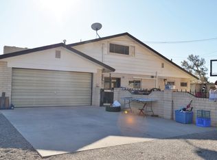105 Brookside Ct, Farmington, NM 87401