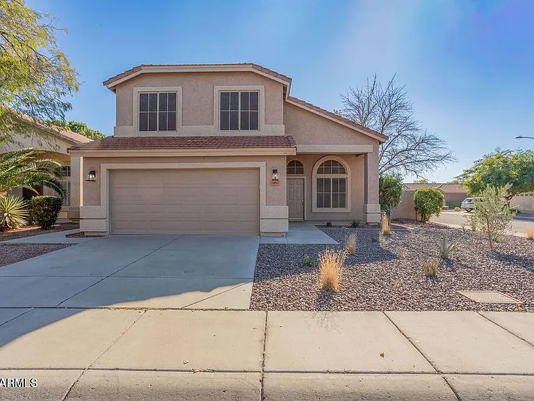 7457 W Melinda Ln — Photo 1