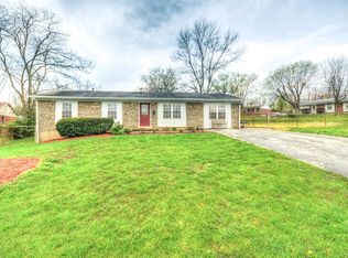119 Redwood Dr, Frankfort, KY 40601