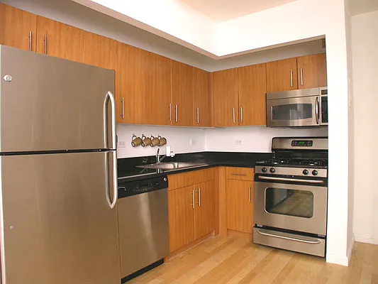 Sold by Sotheby's International Realty | media 3