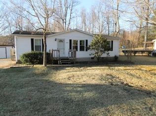 3446 Greenwood Dr, Johnson City, TN 37604