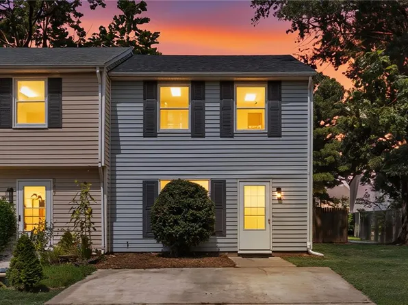 3241 Yellow Pine Cres, Chesapeake, VA 23321