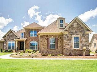 120 Forest Bend Dr, Huntsville, AL 35806