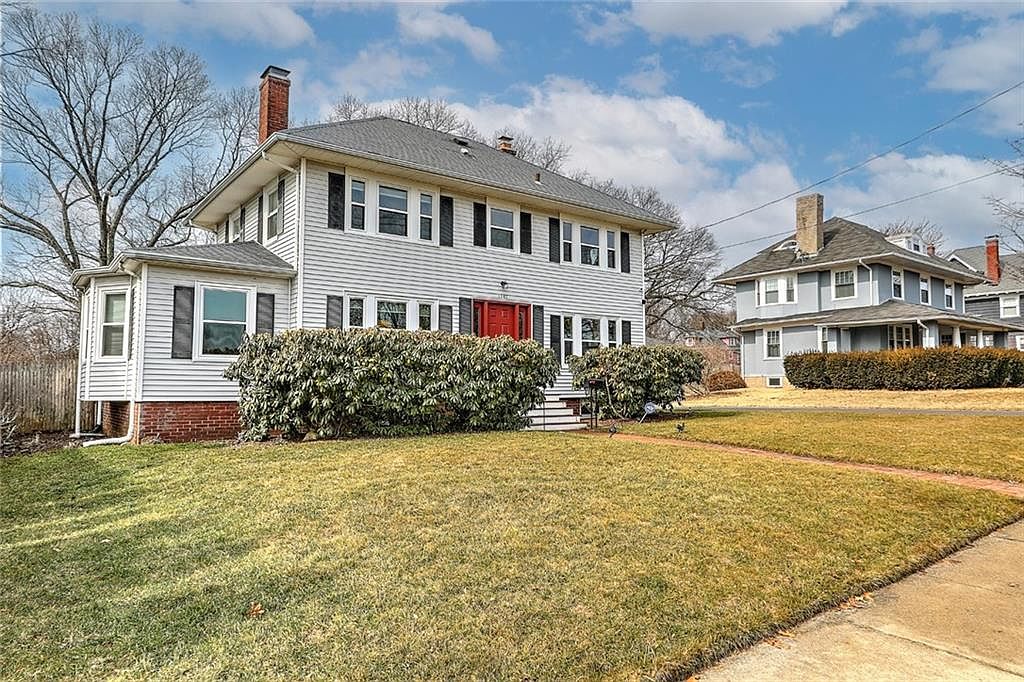 1147 Narragansett Blvd, Cranston, RI 02905 Zillow