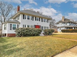 1147 Narragansett Blvd, Cranston, RI 02905