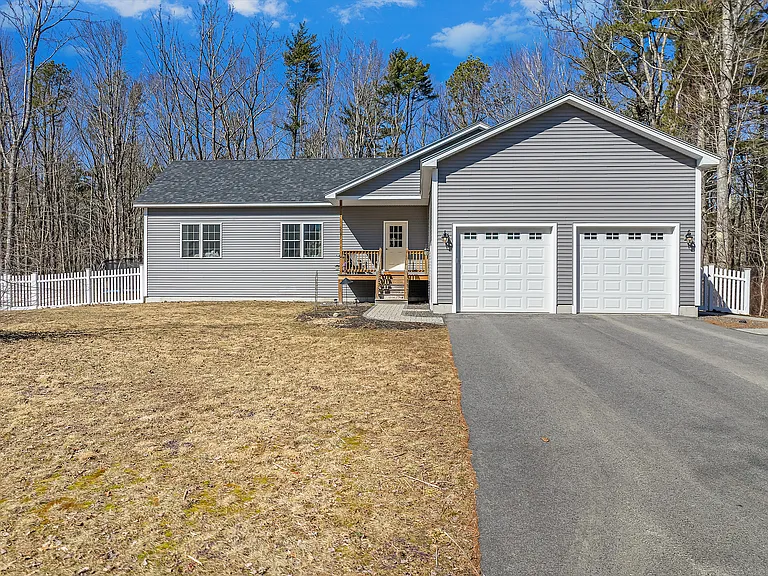 207 Riverbend Rd — Photo 14