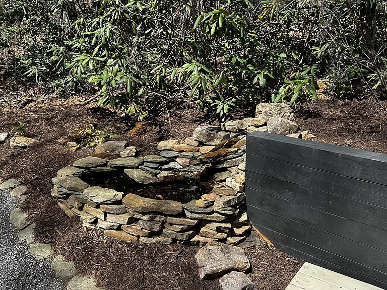Julian Hts — Photo 26