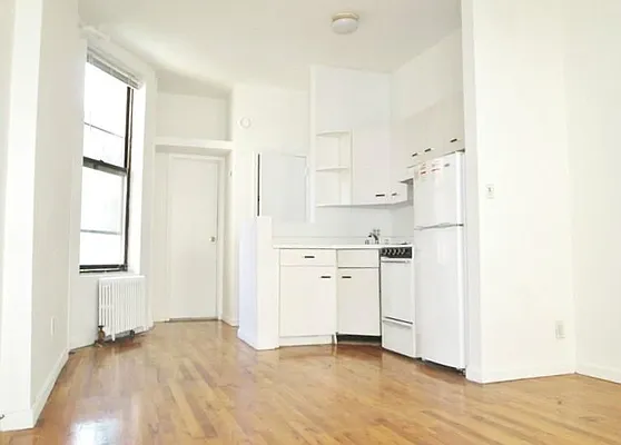 Rented by Keller Williams NYC | media 11