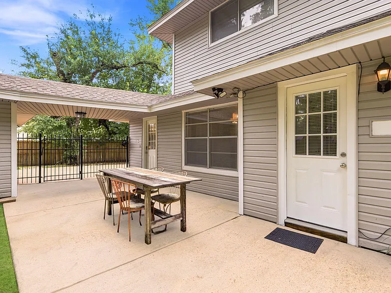 7902 Lichen Ln — Photo 40