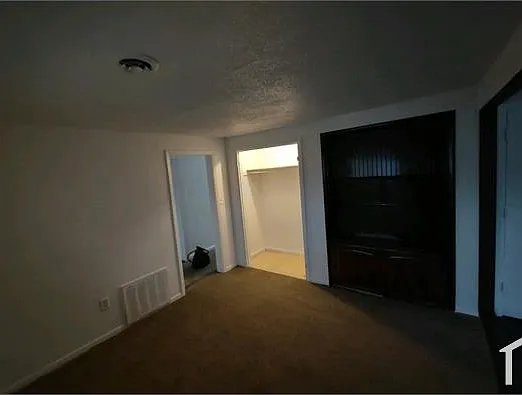 2 bed, 800 sqft, $1,200 — Photo 2