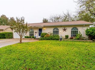723 Jamestown Dr, Garland, TX 75043