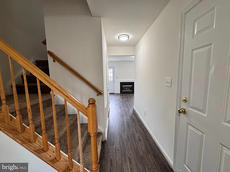10002 Gander Ct — Photo 4