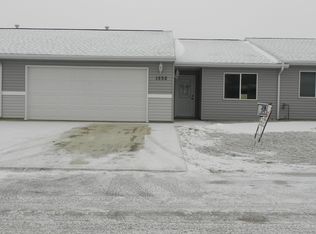 1532 35th Ave SE, Minot, ND 58701