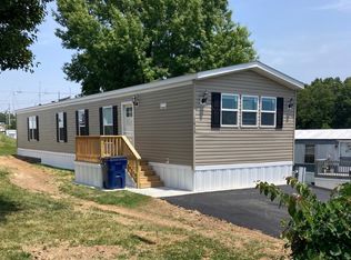 1613 Steller Ln, High Ridge, MO 63049