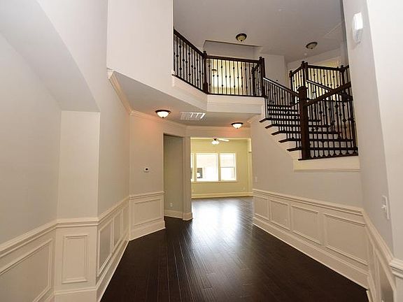 3rd image of 713 Alameda Avenue Lot #125