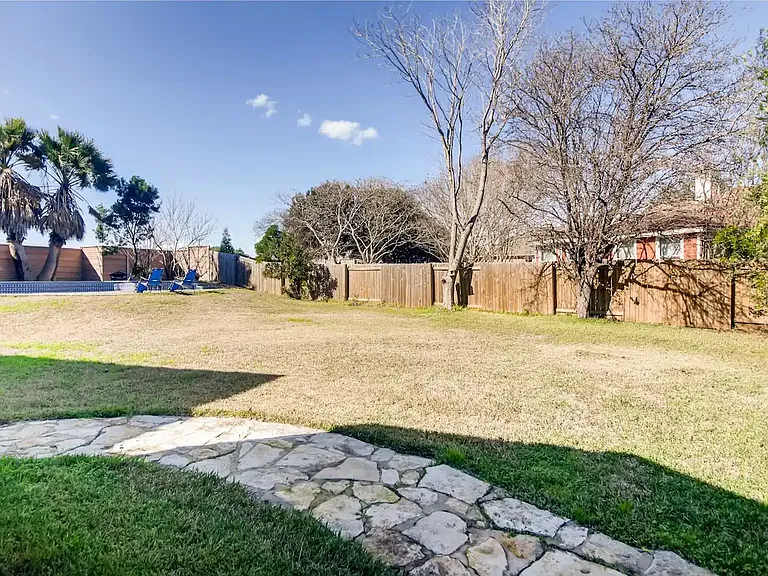 10026 Mirage Cv — Photo 3