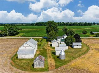 12321 Wayne Rd, Bradner, OH 43406