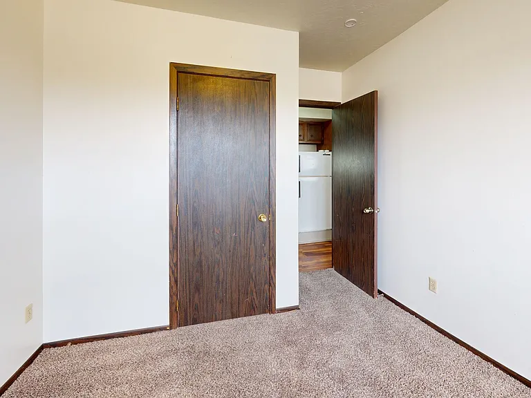 901 22nd Ave NW — Photo 8