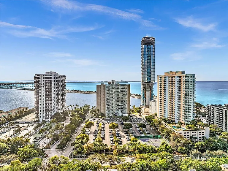2451 S Brickell Ave #20M — Photo 38