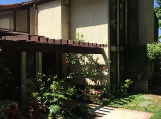2557 Almaden Ct, Los Angeles, CA 90077