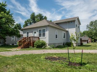 1112 S Otter Creek Rd, Streator, IL 61364
