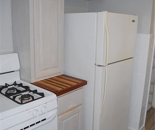5th image of 58 N Water St