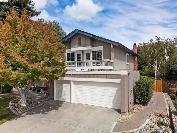 8172 Peppertree Ct, Dublin, CA 94568