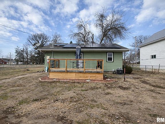 5th image of 1408 Locust St