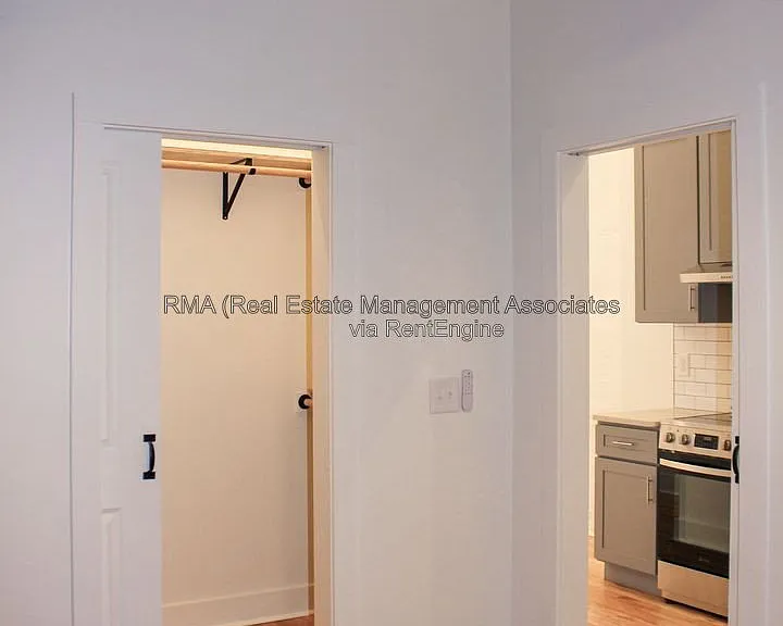 4 Zebulon St #1A — Photo 8