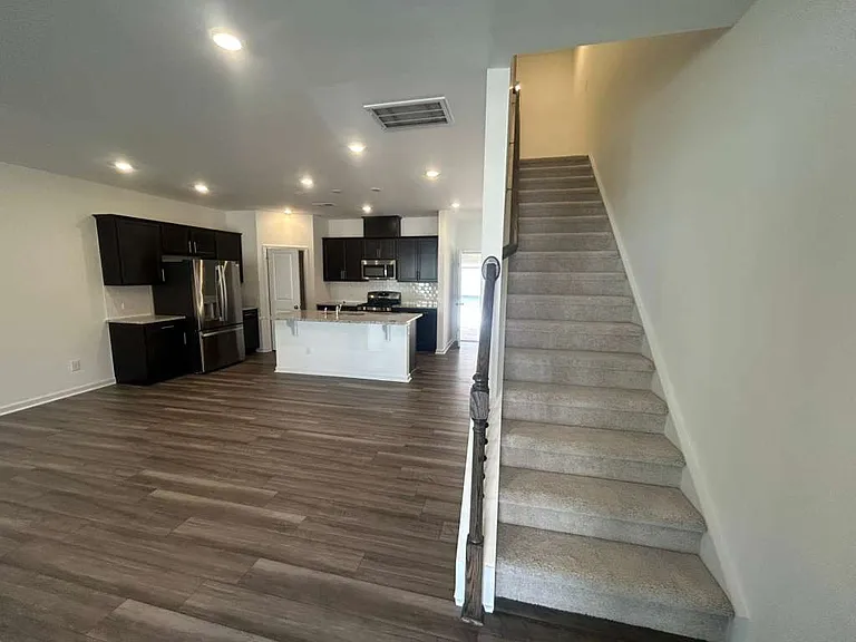 3307 Gypsum Dr — Photo 6