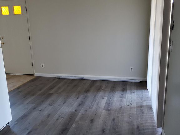 3rd image of 33635 2nd St