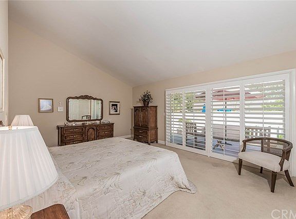 4th image of 403 Vista Parada