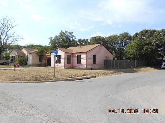 3rd image of 3813 Mercury St