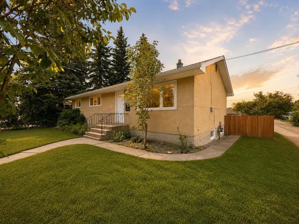 3606 55th Ave, Red Deer, AB T4N 4N2
